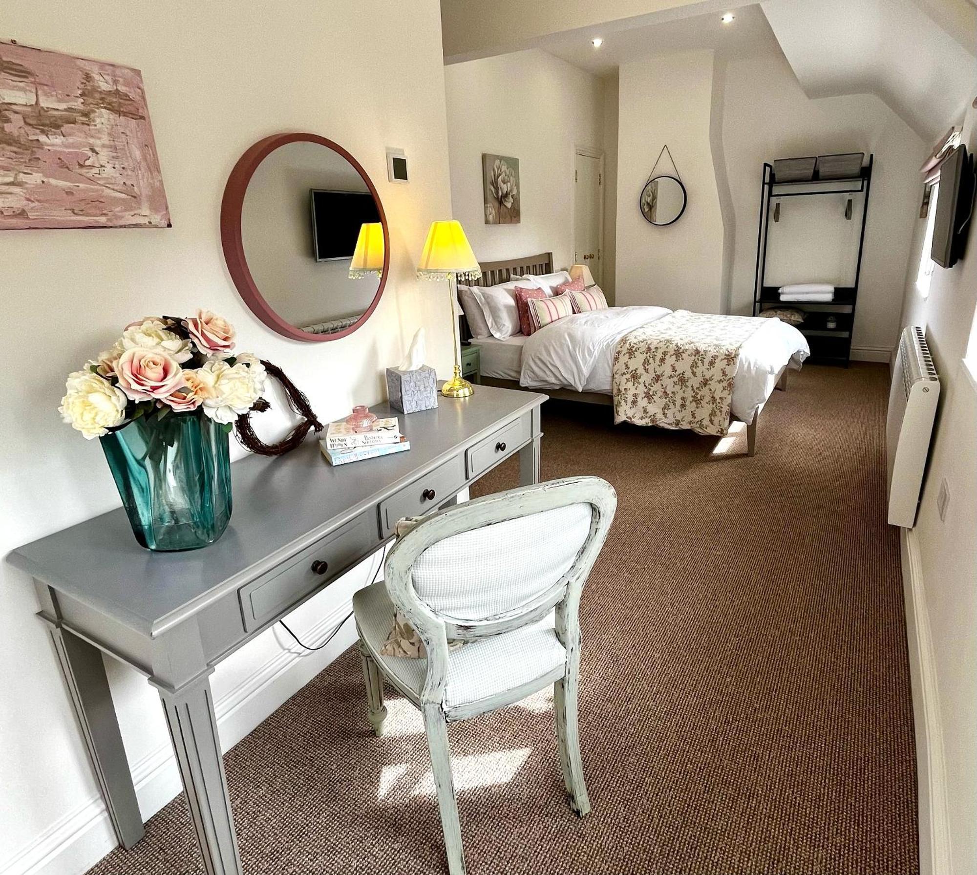 Flower Cottage By Ludlow Castle With Onsite Parking Exterior foto