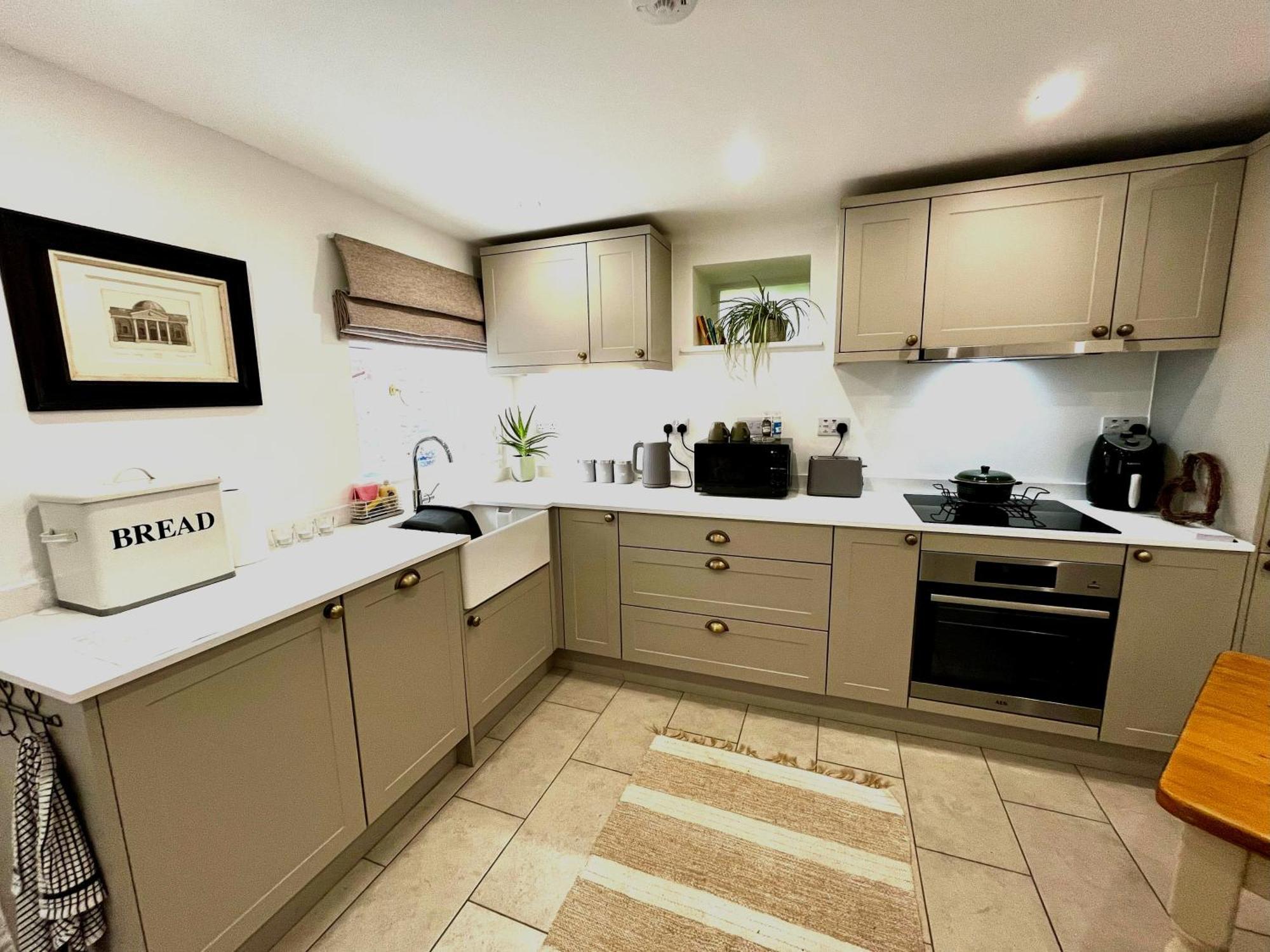 Flower Cottage By Ludlow Castle With Onsite Parking Exterior foto