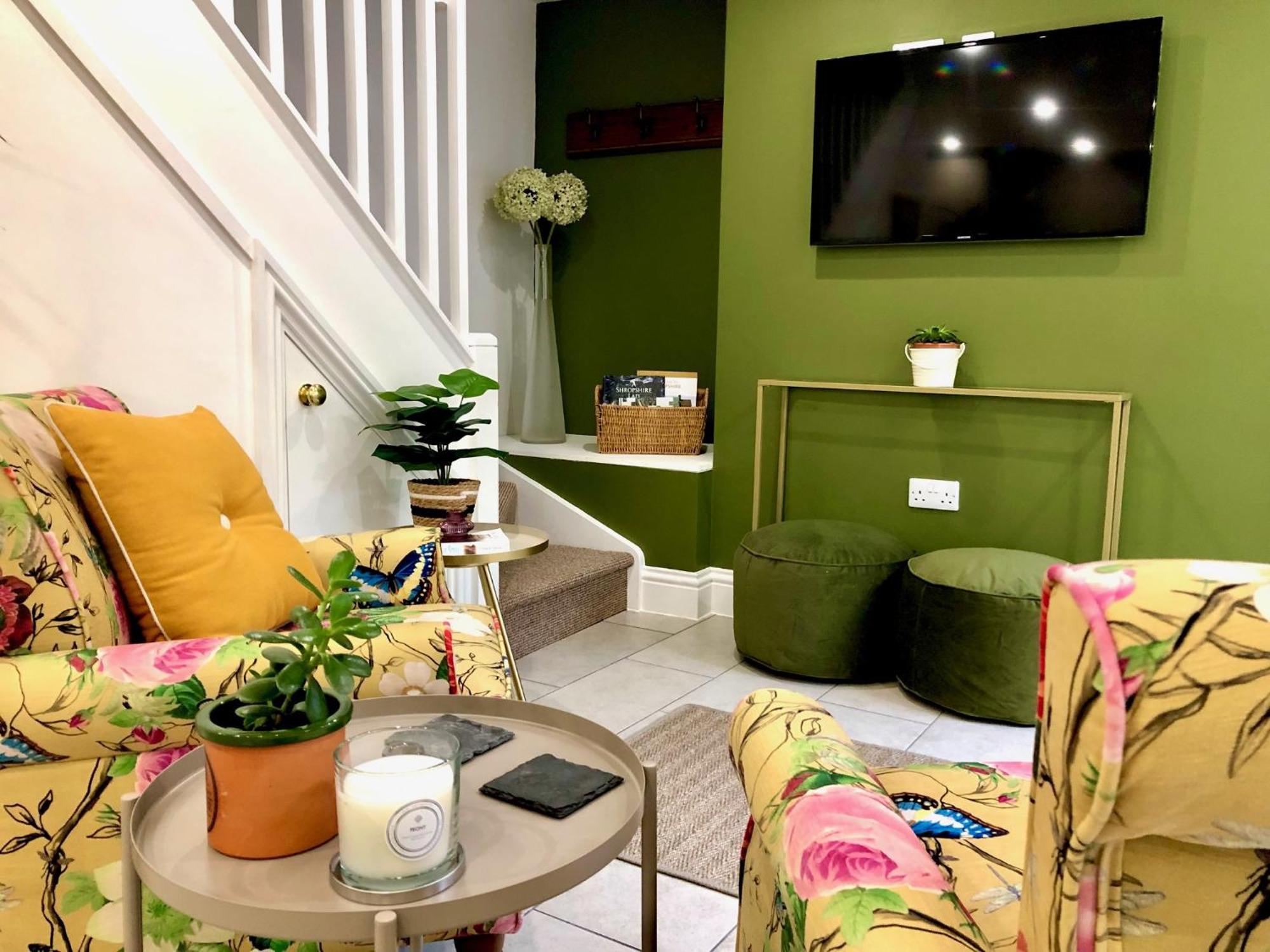Flower Cottage By Ludlow Castle With Onsite Parking Exterior foto