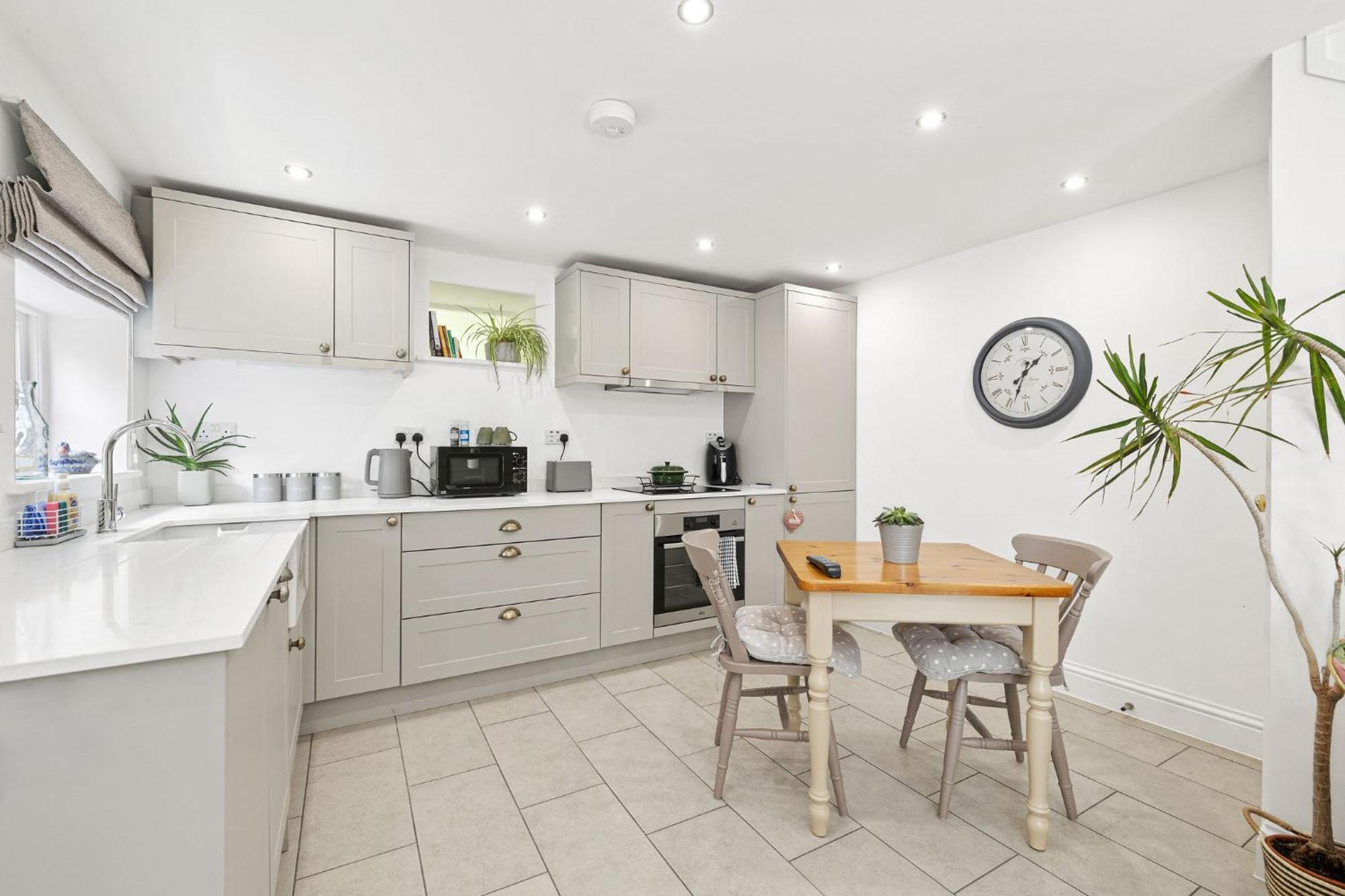 Flower Cottage By Ludlow Castle With Onsite Parking Exterior foto